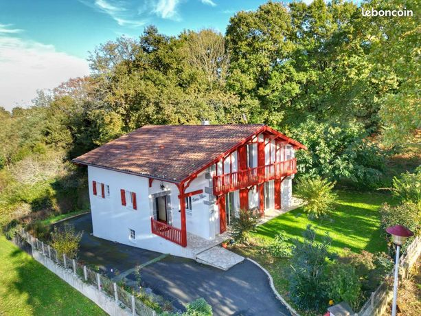 Maison 7 pièces 199 m²