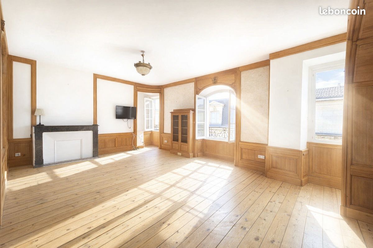 Appartement 3 pièces 67 m² · à Bordeaux · 67 m² · 1 100 €