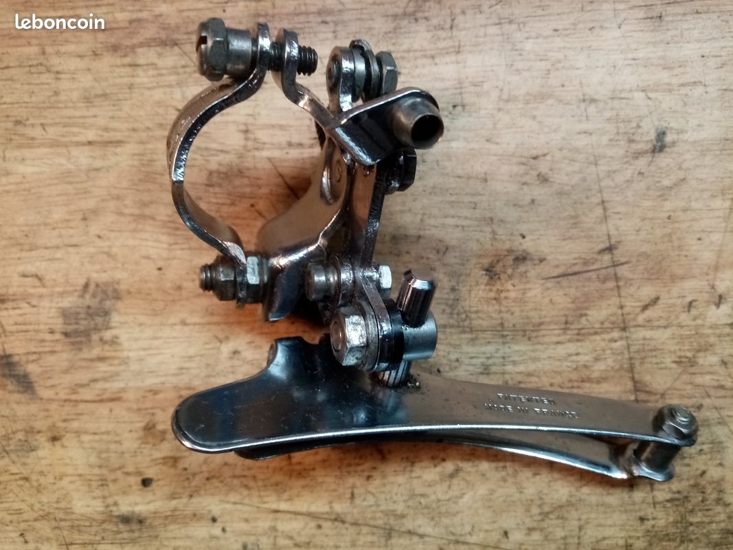 Dérailleur Avant Huret 600 Pour Vélo Ancien - Acier Argenté - France - Occasion