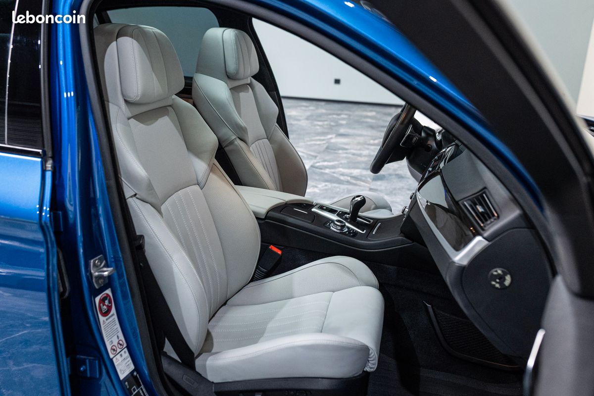 BMW M5 (F10) 4.4 V8 560CV DKG 7 - Bleu Monte Carlo - Avec 21.000 Kms & TVA Apparente - Etat Collection - Garantie 12 Mois (image 10)