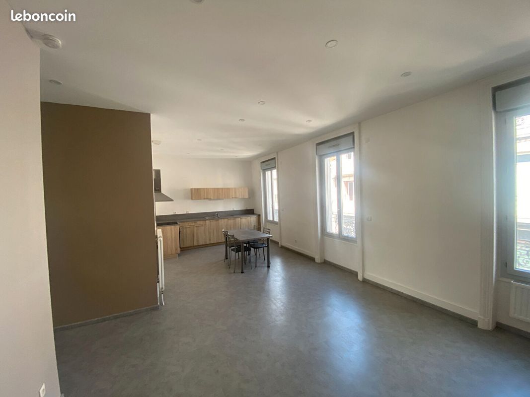 Appartement 3 pièces 65 m² · à Firminy · 65 m² · 560 €/mois