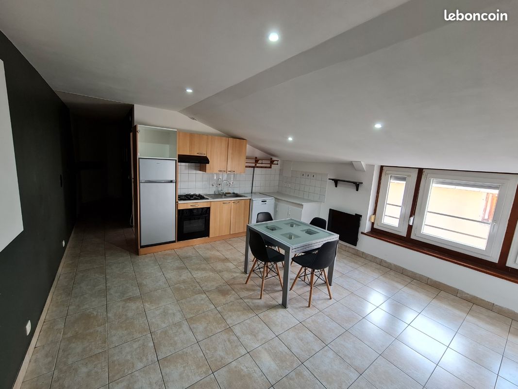 Appartement 2 pièces 40 m² · à Châlons-en-Champagne · 40 m² · 550 €/mois