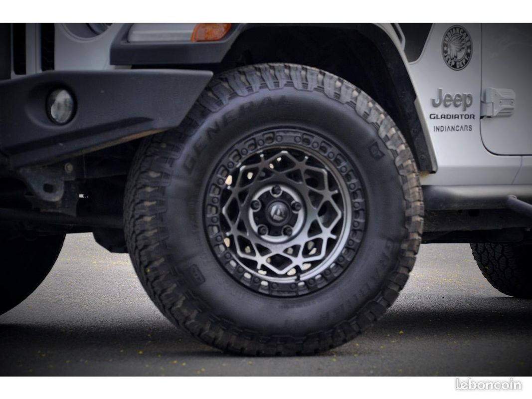 JEEP GLADIATOR 3.0 V6 MultiJet - 264 - BVA PICK UP DOUBLE CABINE Overland Launch Edition (image 5)