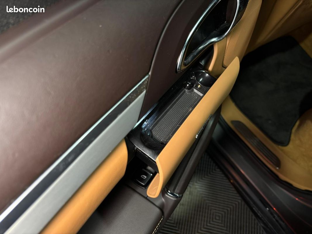 PORSCHE CAYENNE Turbo 4,8i V8 ? 500 ch ? 4 sièges chauffants ? Toit ouvrant (image 36)