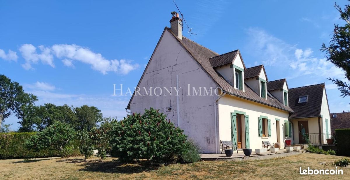 Maison 8 pièces 190 m² · à Sablons sur Huisne · 190 m² · 239 000 €