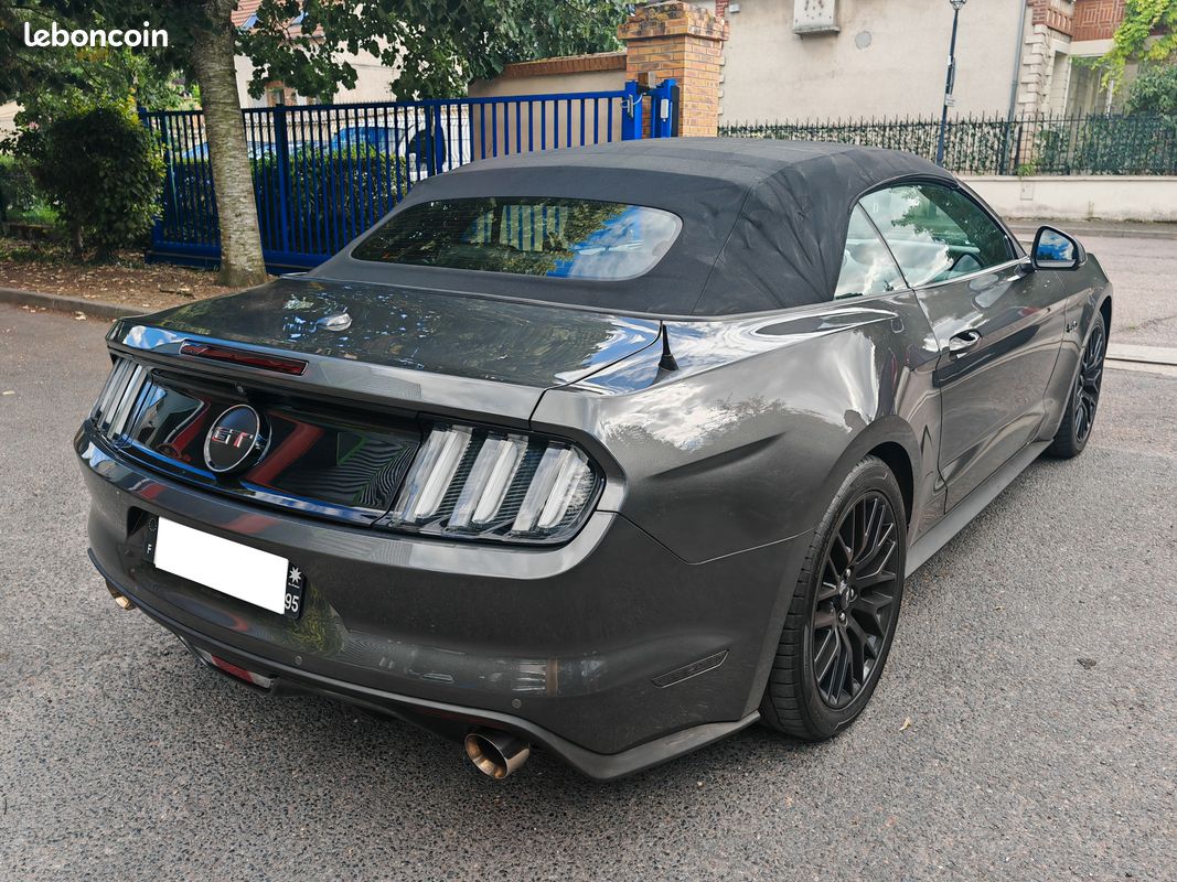 Mustang gt cabriolet (image 3)