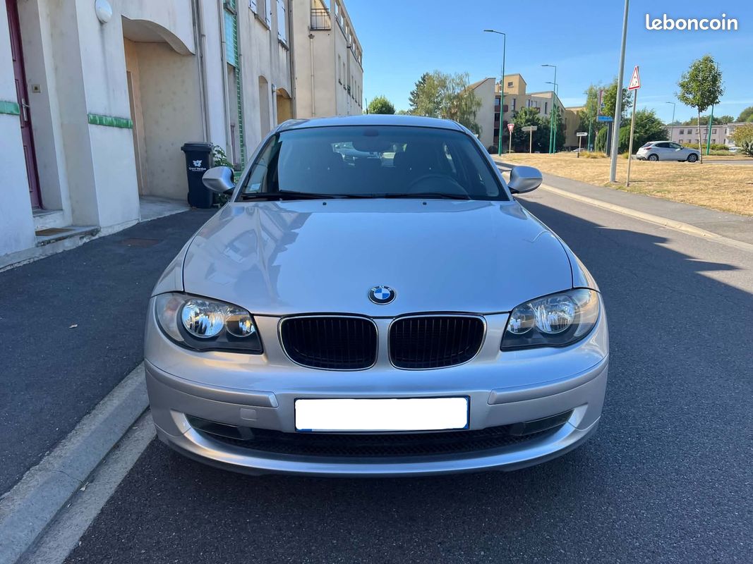 BMW Série 1 116d 115ch Edition 5p (image 5)