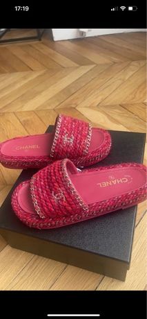 Sandales spartiates dad sandals en cuir Chanel Rose taille 37 EU
