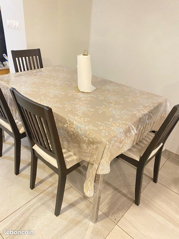 Table à manger salon (image 1)