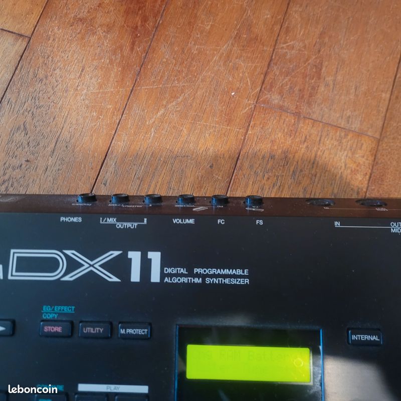 Synthétiseur DX 11 Yamaha (image 4)