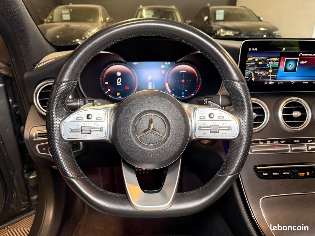 MERCEDES CLASSE C BREAK 300 d 9G-Tronic 4Matic AMG Line - Toit ouvrant - Attelage (image 19)