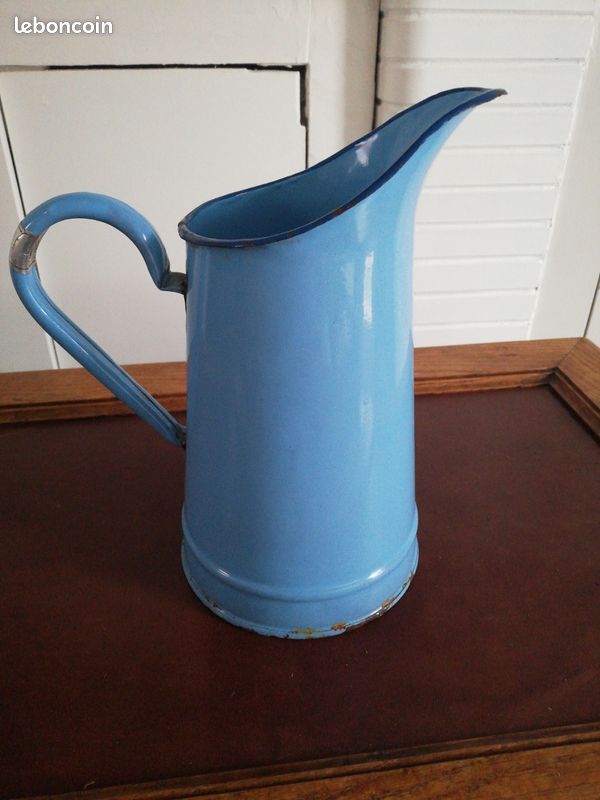 Pichet vintage céramique bleue