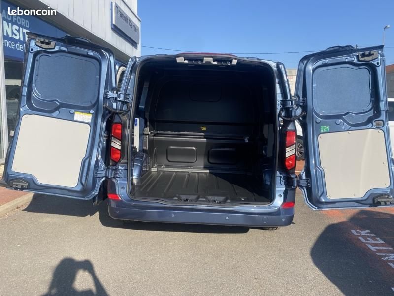 Ford Transit Custom Fg 320 L1H1 2.0 EcoBlue 136ch Cabine Approfondie Limited BVA8 (image 11)