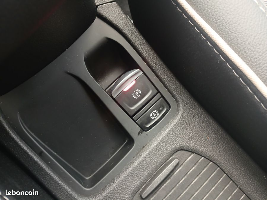 Renault Clio V 1.0 TCe 90 BVM6 TECHNO GPS Camera JA16 (image 27)