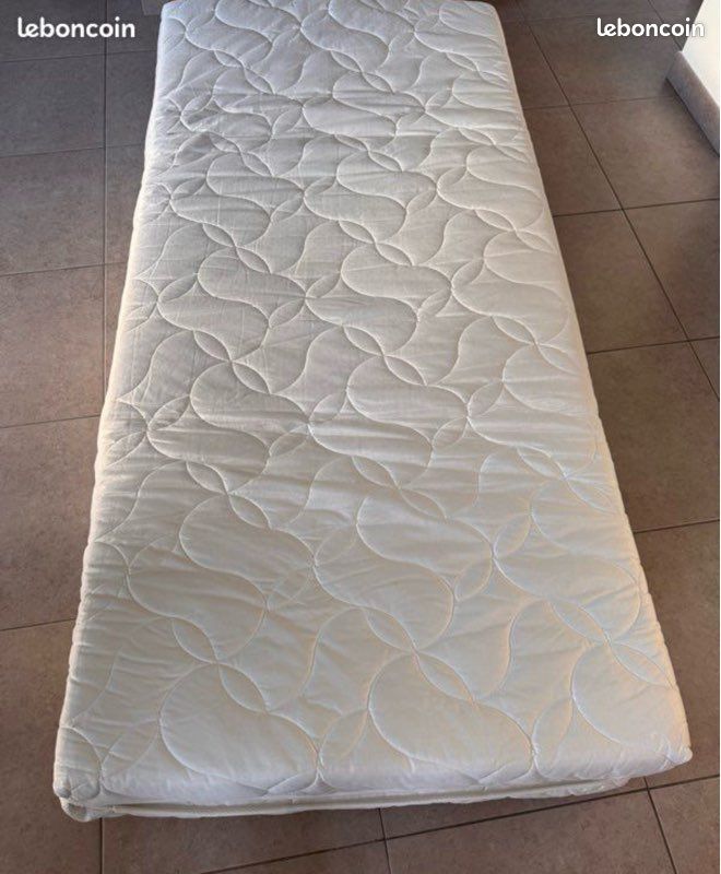 Matelas pliable en mousse 90/180 par 200 cm (image 1)