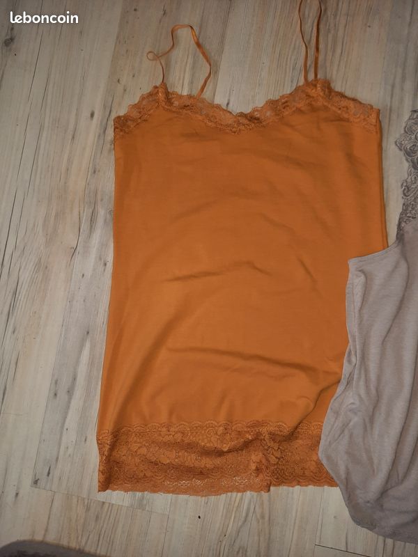Lot de 2 tops taille L H&M (image 2)