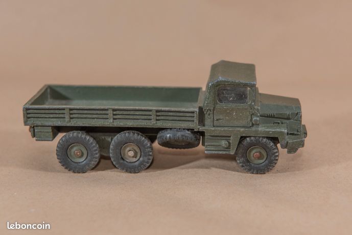 Dinky France Militär Lastwagen Berliet Gazelle 824 (Gebraucht) in