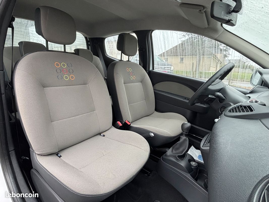 Renault Twingo 1.2 (image 12)