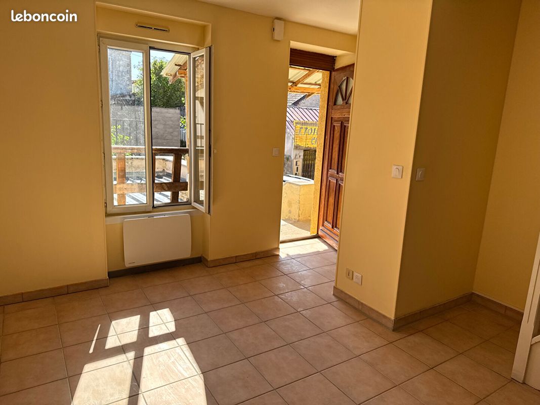 Appartement 3 pièces 56 m² · à Imphy · 56 m² · 430 €/mois