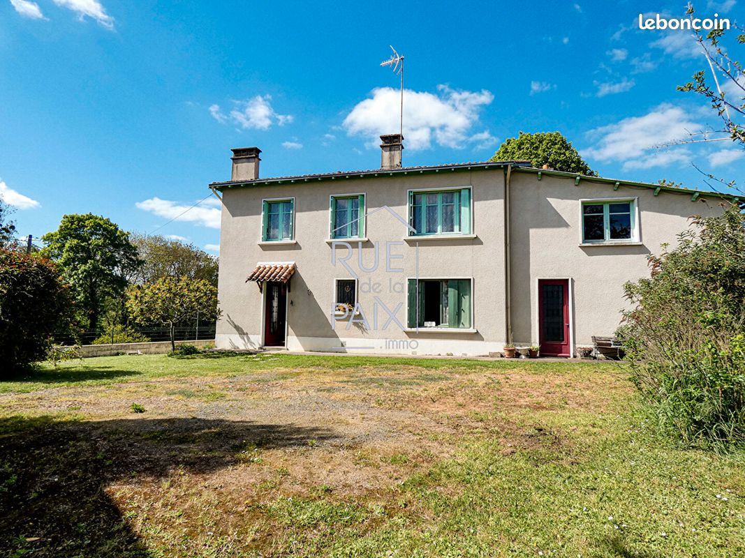 Maison 4 pièces 86 m² · à Louin · 86 m² · 76 900 €