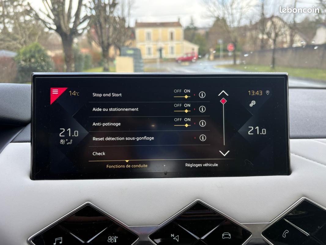 DS 3 - Crossback 1.2 THP 100ch GARANTIE 12 MOIS (image 17)