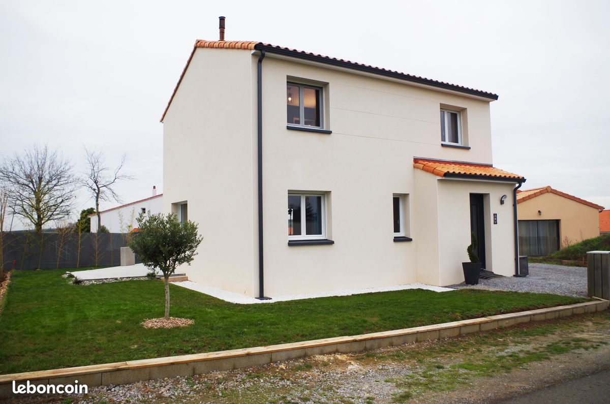 Maison 4 pièces 89 m² · à Les Martres-de-Veyre · 89 m² · 920 €/mois