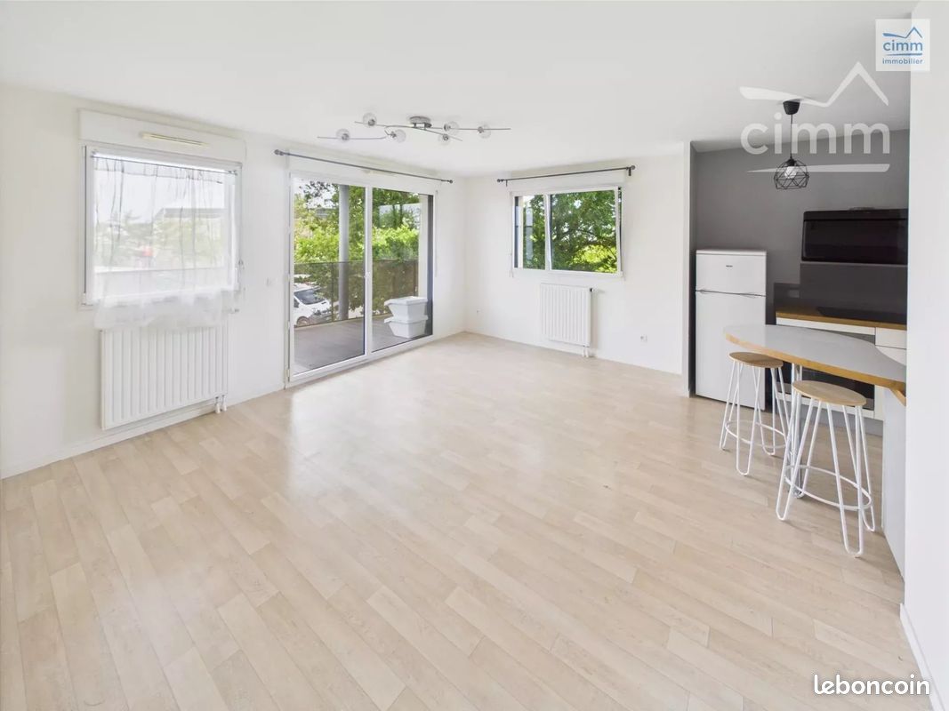Appartement 3 pièces 65 m² · à Saint-Jacques-de-la-Lande · 65 m² · 811 €/mois