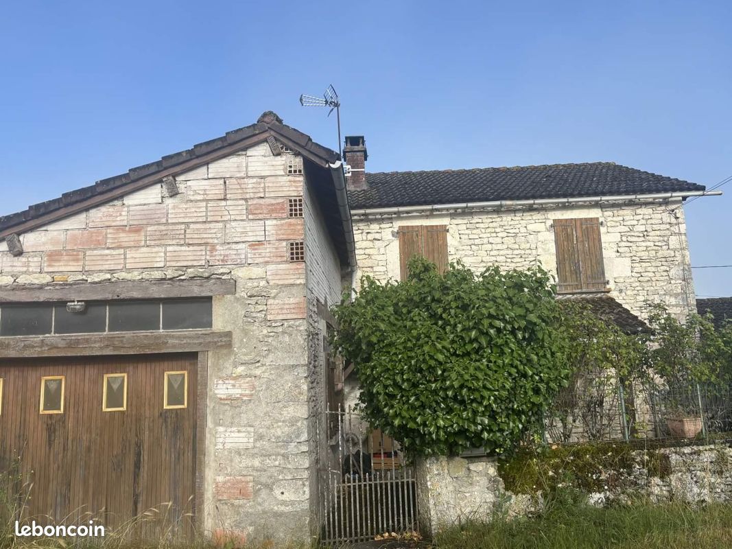 Maison 3 pièces 79 m² · à Lalbenque · 79 m² · 89 680 €