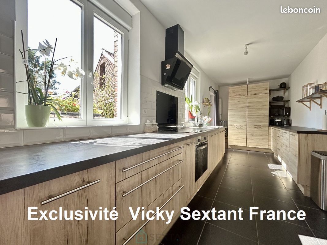 Maison 5 pièces 106 m² · à Vitry-en-Artois · 106 m² · 252 000 €