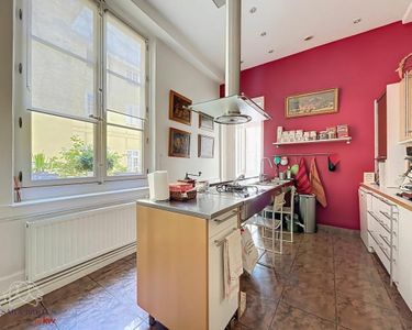 Appartement 1 350 000 € - 252 m²