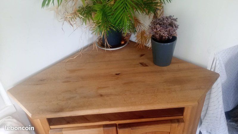 Meuble d’angle en bois (image 2)