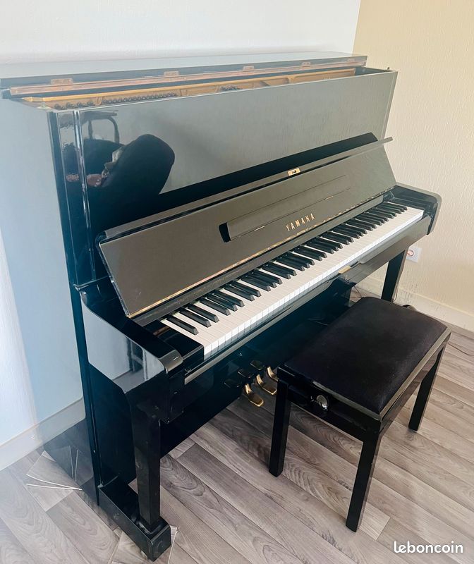 Piano Yamaha U1 (image 5)