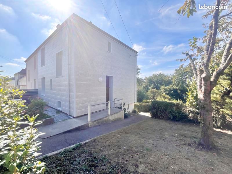 Maison 5 pièces 73 m² · à Carhaix-Plouguer · 73 m² · 800 €/mois