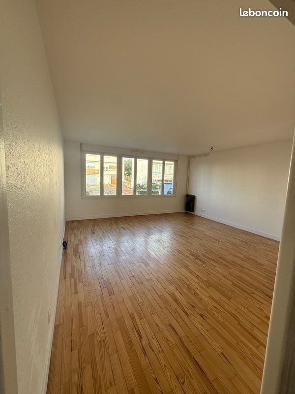 Maison 4 pièces 88 m² · à Lorient · 88 m² · 1 200 €/mois