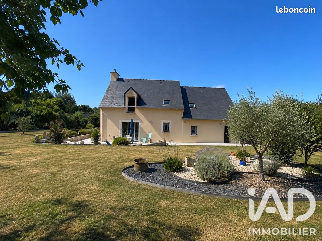 Maison 5 pièces 131 m² · à Saint-Juvat · 131 m² · 269 900 €