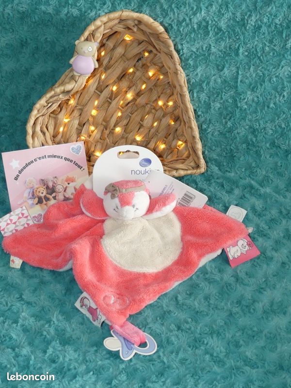 🧸Doudou plat Noukie's - Modèle pingouin Daisy, jamais utilisé (image 1)