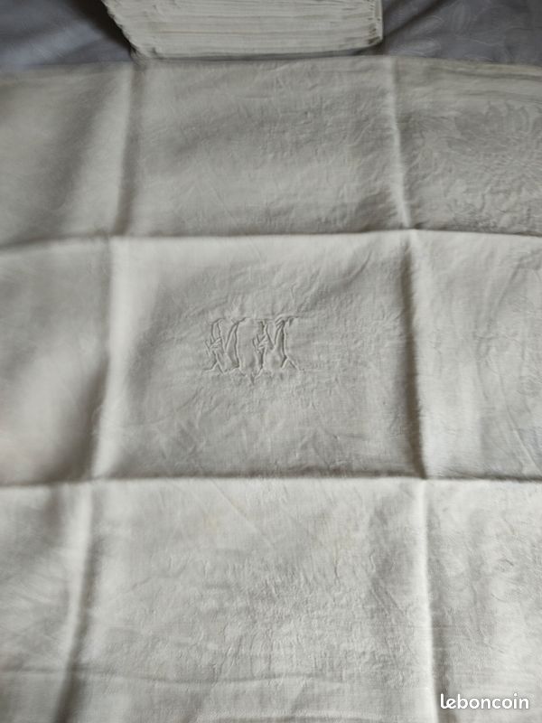 Nappe Et 12 Serviettes Anciennes En Lin Bleu - Brodé - Art Déco - France 1920-1949