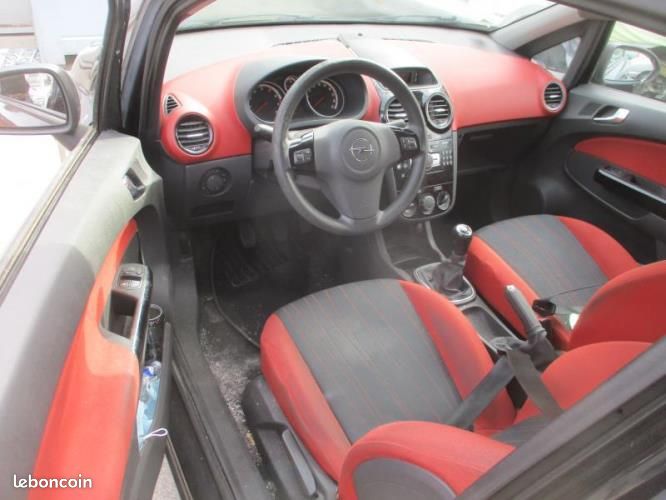 Opel Corsa 2008 Interieur