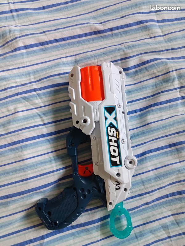 Pistolet nerf (image 1)