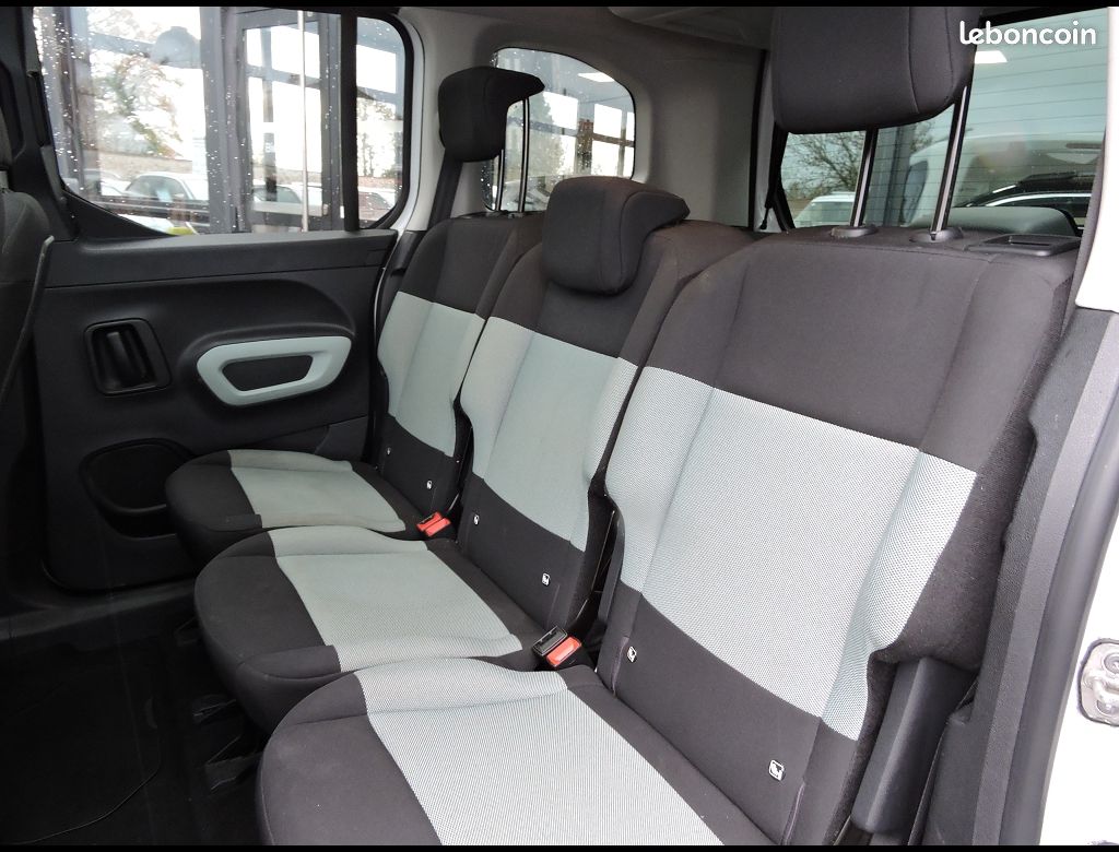 Citroën Berlingo SHINE 1.2 PURETECH 110CH BVM6 (image 7)