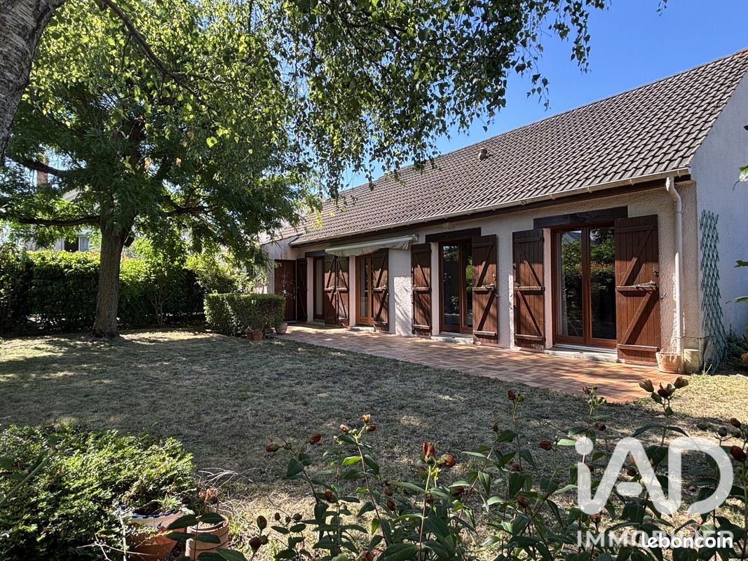 Maison 4 pièces 92 m² · à Saint-Jean-de-la-Ruelle · 92 m² · 221 000 €