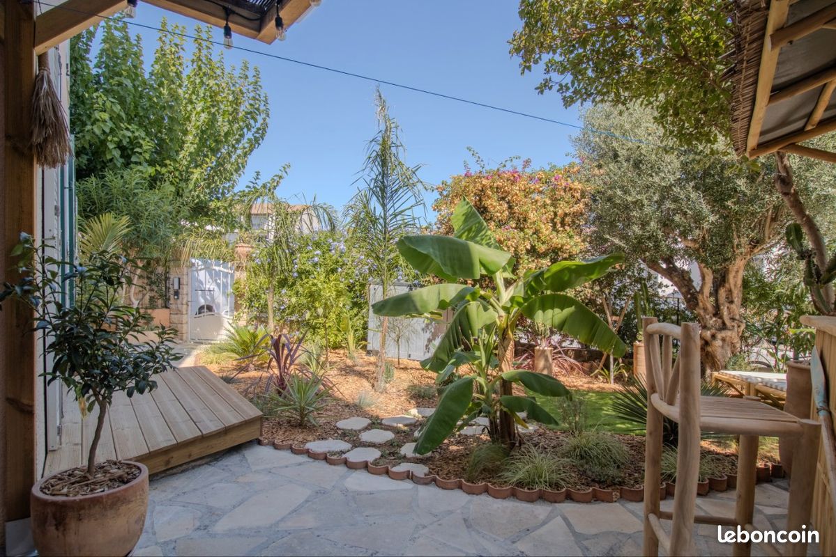 Appartement 2 pièces 55 m² · à Hyères · 55 m² · 1 100 €/mois