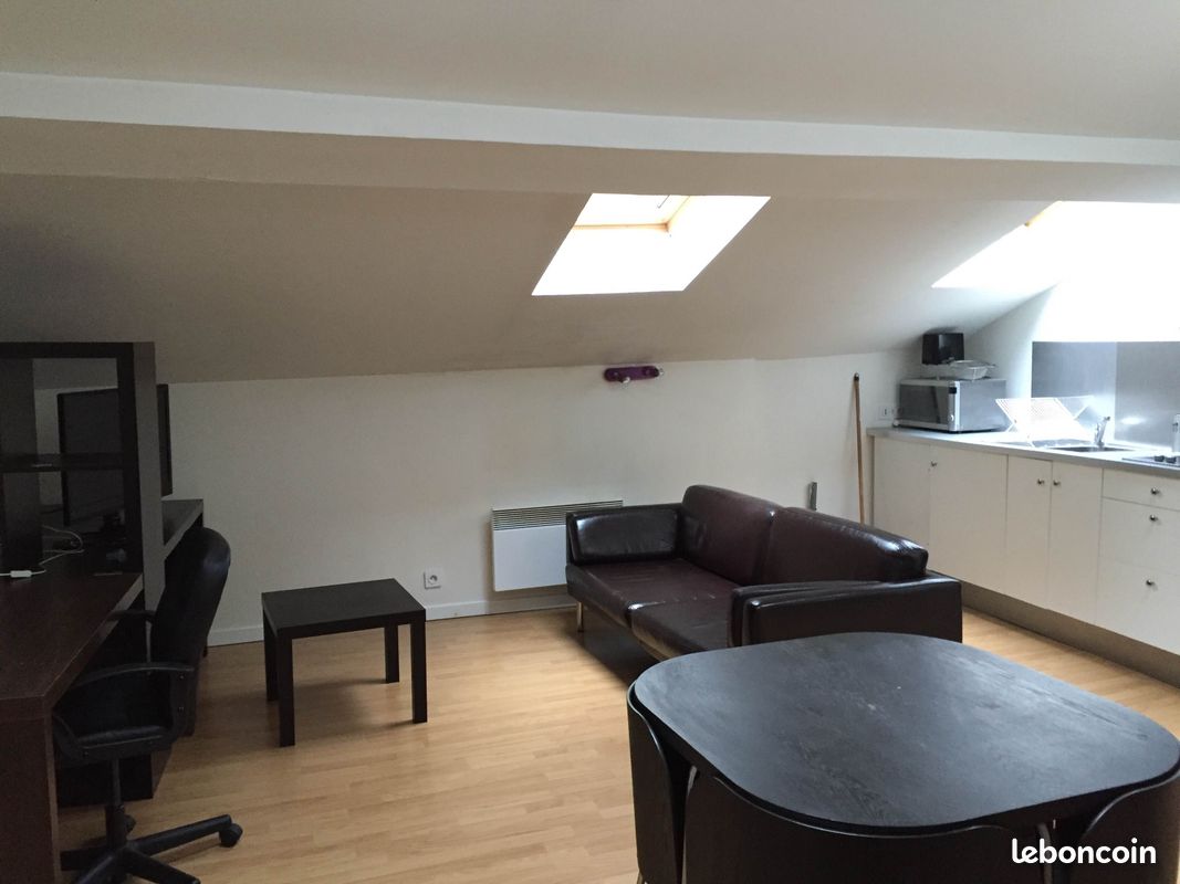 Appartement 1 pièce 27 m² · à Vienne · 27 m² · 450 €