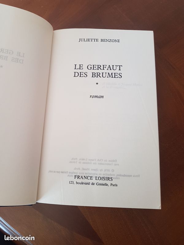 Le Gerfaut des brumes, tome 1 : Le Gerfaut Par Juliette Benzoni (image 8)
