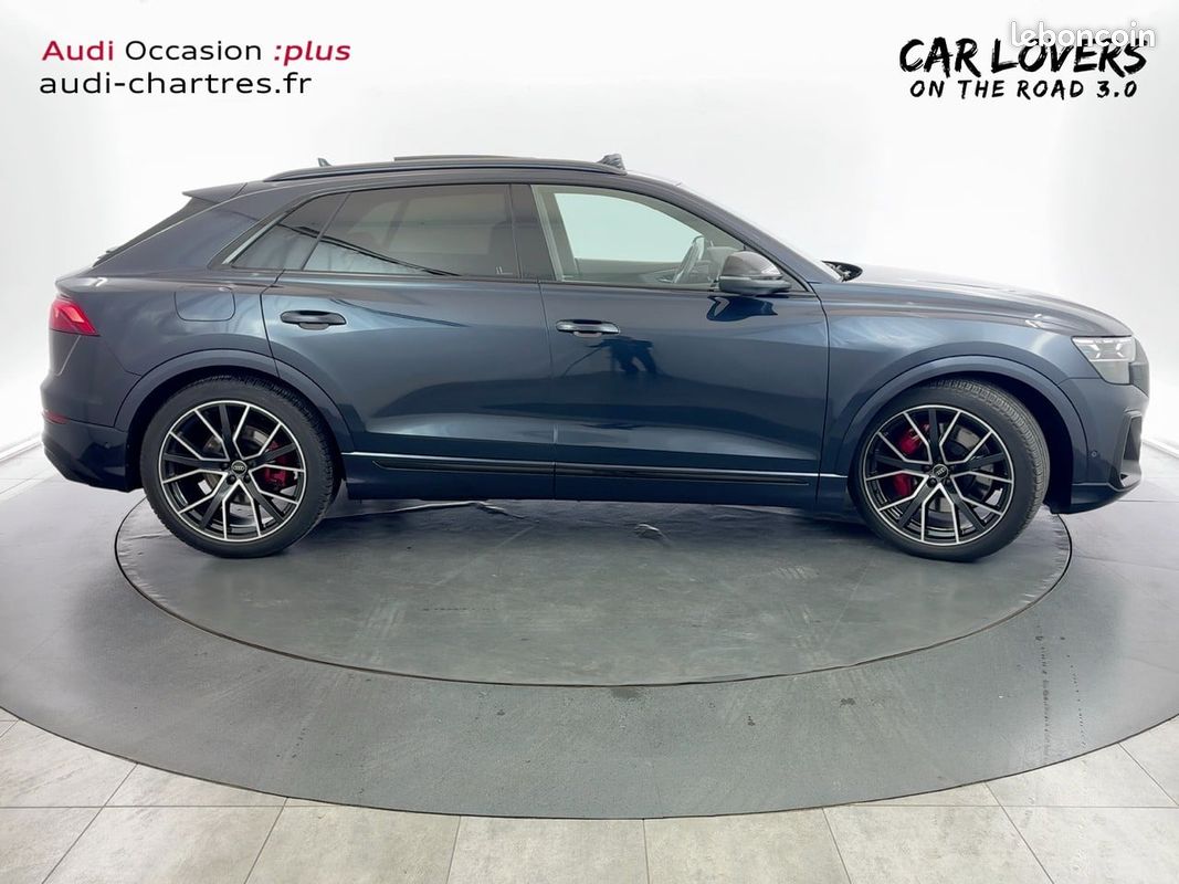 AUDI Q8 60 TFSI e 490 Tiptronic 8 quattro Competition (image 6)