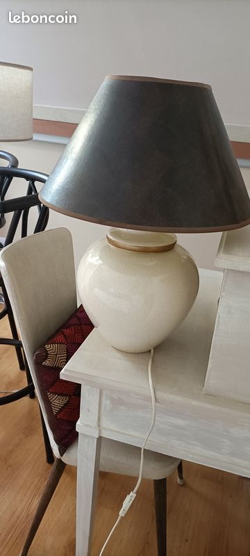 Lampe avec abat-jour (image 2)
