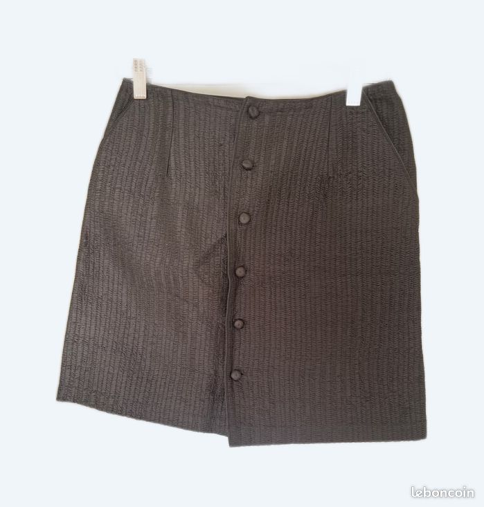 Jupe Vintage ISSEY MIYAKE – Plissée, Couleur Blanche, Taille S, Occasion Bon état