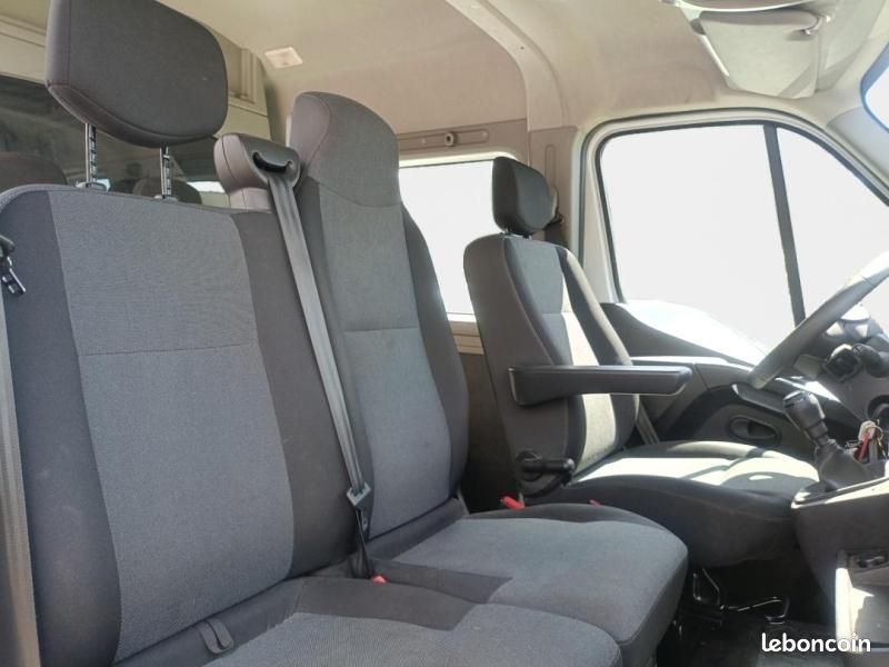 Renault Master CCb F3500 L2 2.3 dCi 135ch Double Cabine Confort Euro6 (image 14)