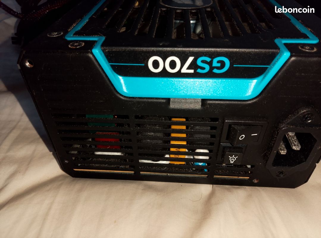 Alimentation pc 700 wat (image 2)