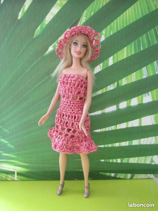 Vêtements Barbie fait main (image 2)